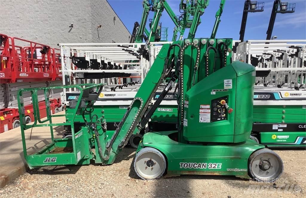 JLG TOUCAN 32E رافعات السارية الرأسية
