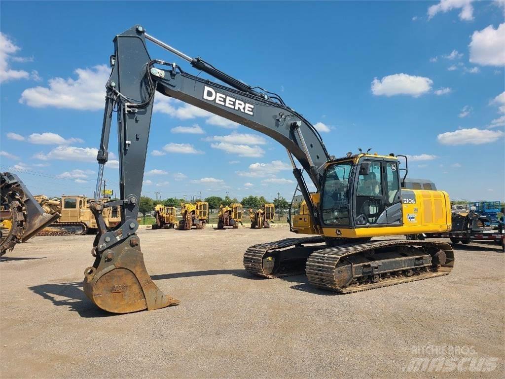 John Deere 210G LC حفارات زحافة