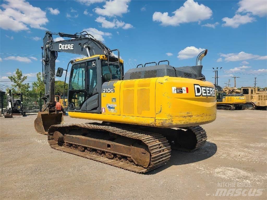 John Deere 210G LC حفارات زحافة