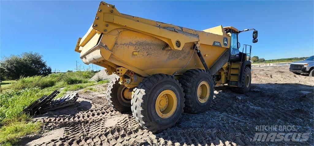 John Deere 310E ساحبات مفصلية