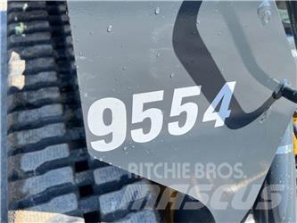 John Deere 333G لوادر انزلاقية التوجيه
