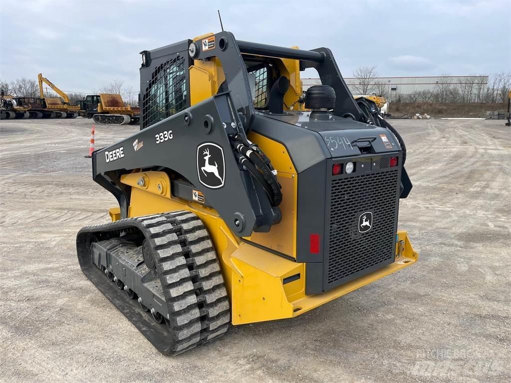 John Deere 333G ماكينات تقطيع أخشاب الحراجة