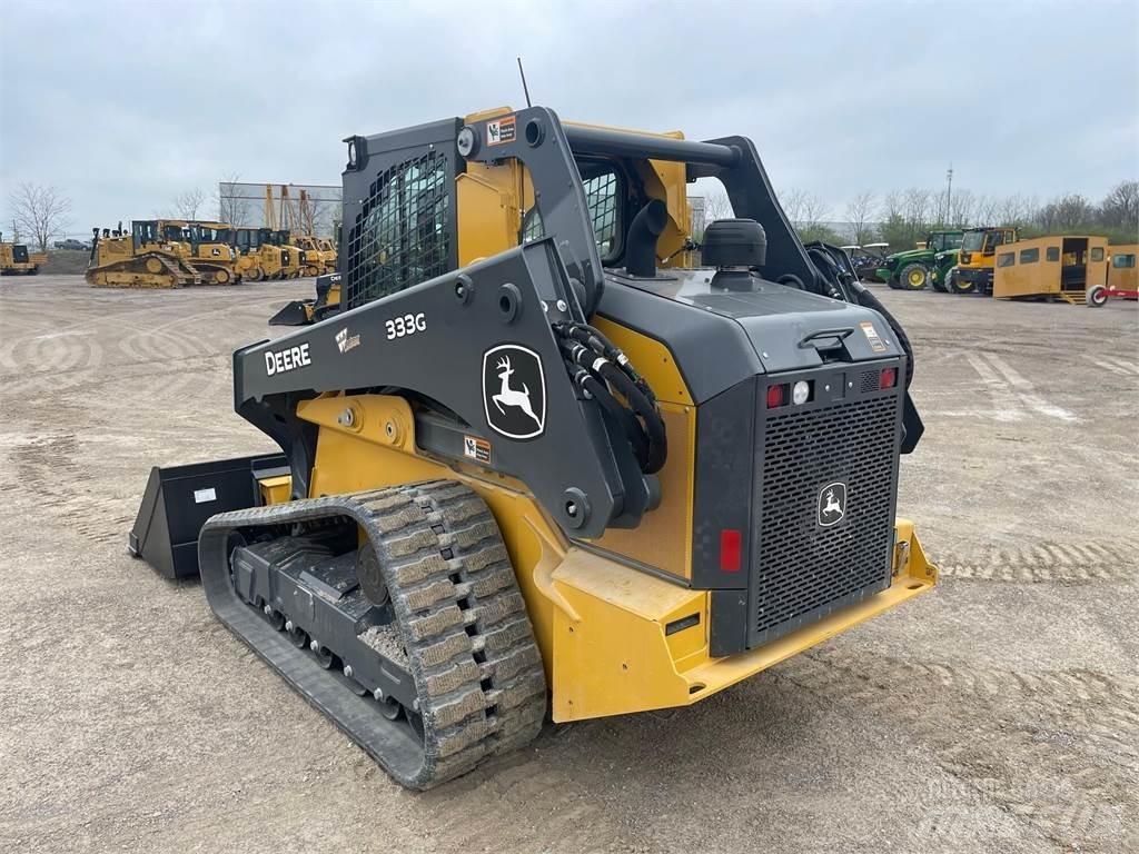 John Deere 333G لوادر انزلاقية التوجيه