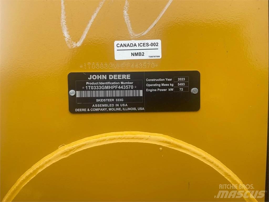 John Deere 333G لوادر انزلاقية التوجيه