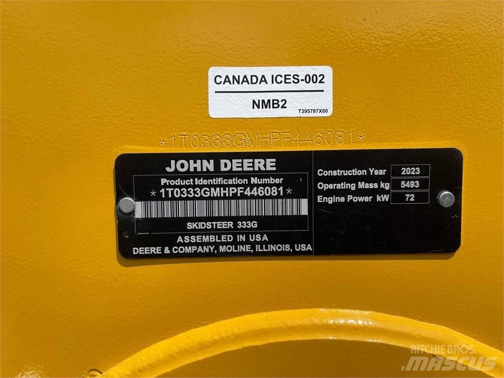 John Deere 333G لوادر انزلاقية التوجيه