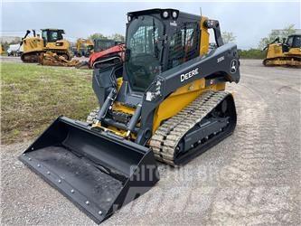 John Deere 333G لوادر انزلاقية التوجيه