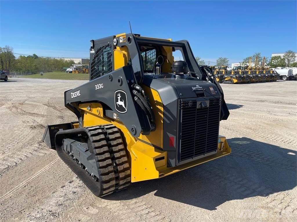 John Deere 333G لوادر انزلاقية التوجيه