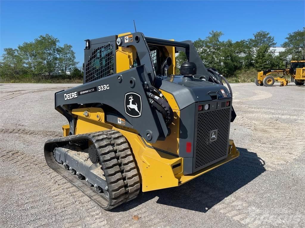 John Deere 333G لوادر انزلاقية التوجيه