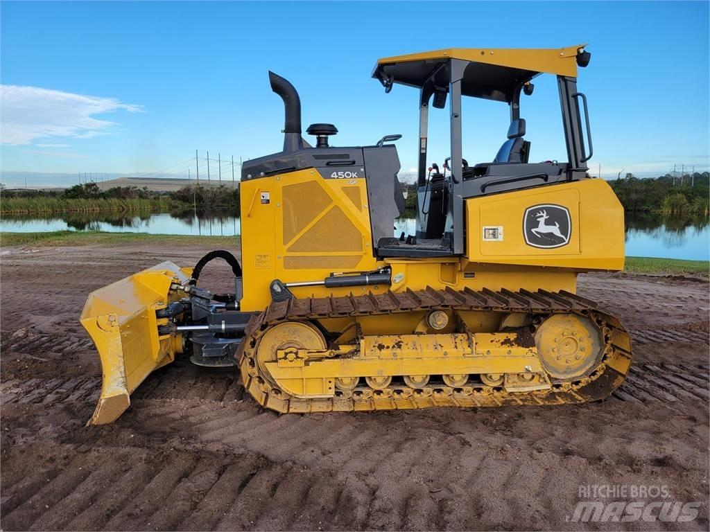 John Deere 450K LGP بلدوزرات مجنزرة