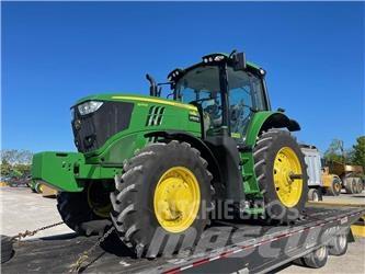 John Deere 6175M الجرارات