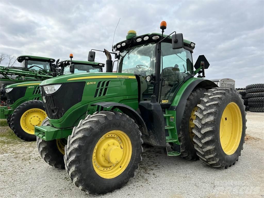 John Deere 6210R الجرارات