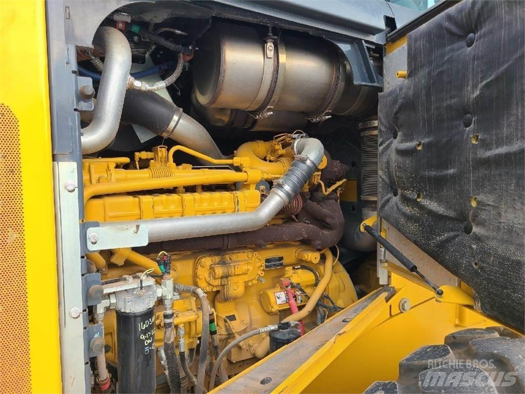 John Deere 644K لوادر بعجل