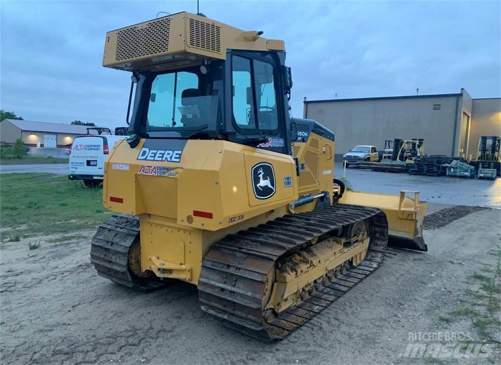 John Deere 650K LGP بلدوزرات مجنزرة