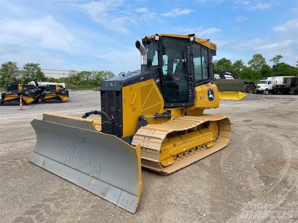 John Deere 650P LGP بلدوزرات مجنزرة