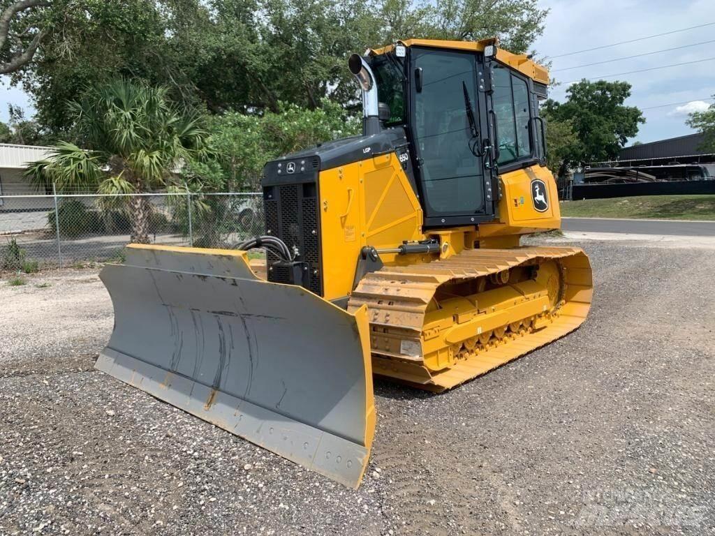 John Deere 650P LGP بلدوزرات مجنزرة