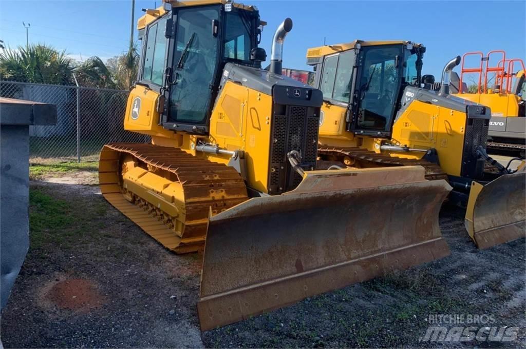 John Deere 650P LGP بلدوزرات مجنزرة
