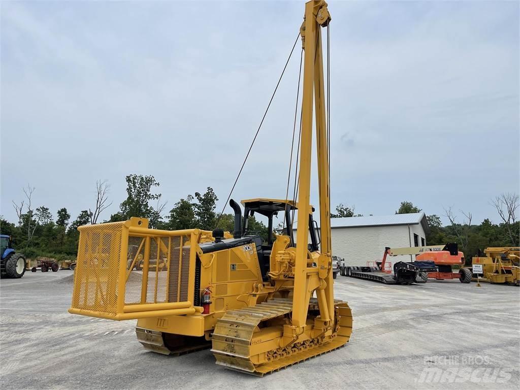 John Deere 700K LGP رافعات مد أنابيب