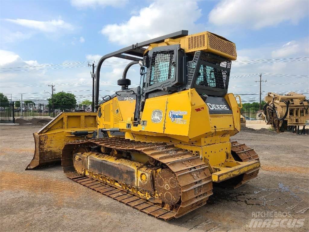 John Deere 750K LGP بلدوزرات مجنزرة