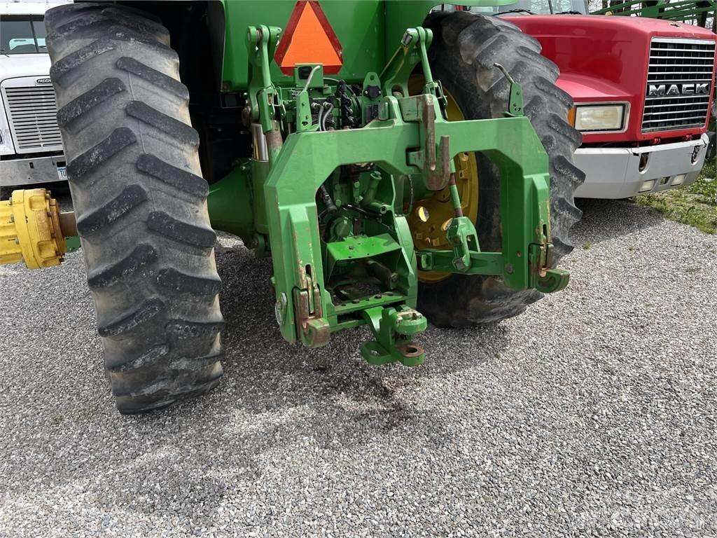 John Deere 8345R الجرارات