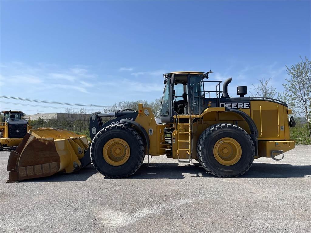 John Deere 844KIII لوادر بعجل