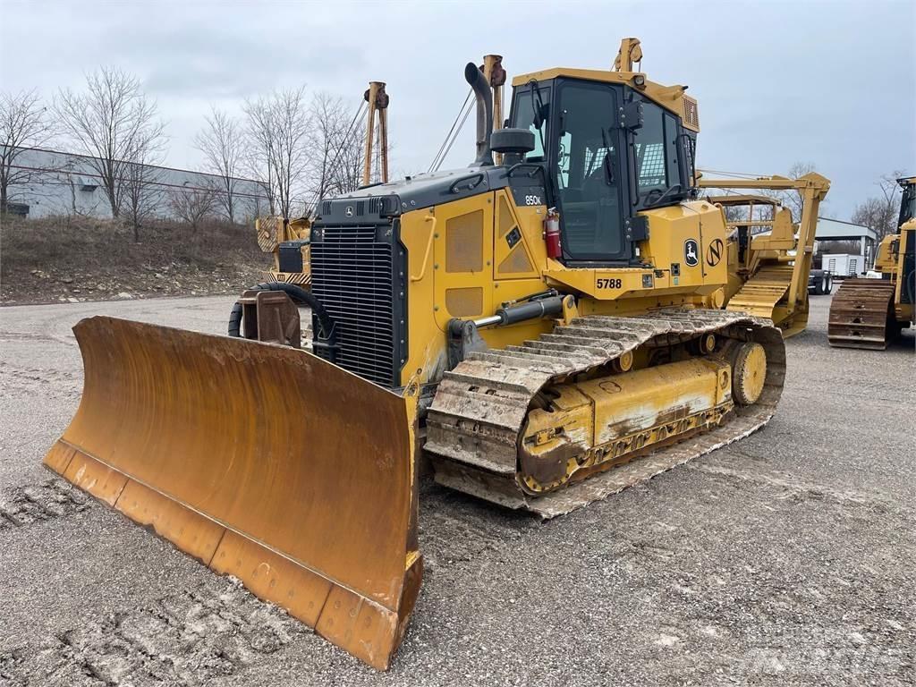 John Deere 850K WLT بلدوزرات مجنزرة