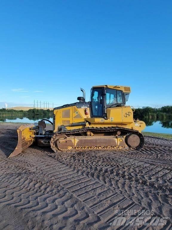 John Deere 850K WLT بلدوزرات مجنزرة