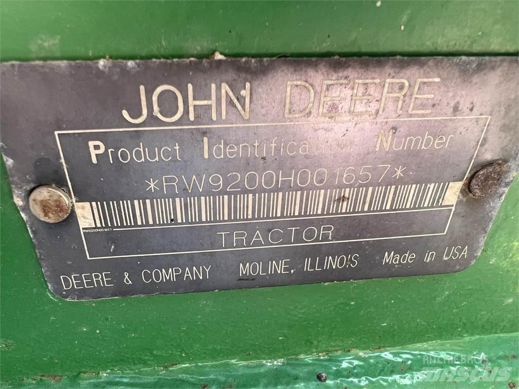 John Deere 9200 الجرارات