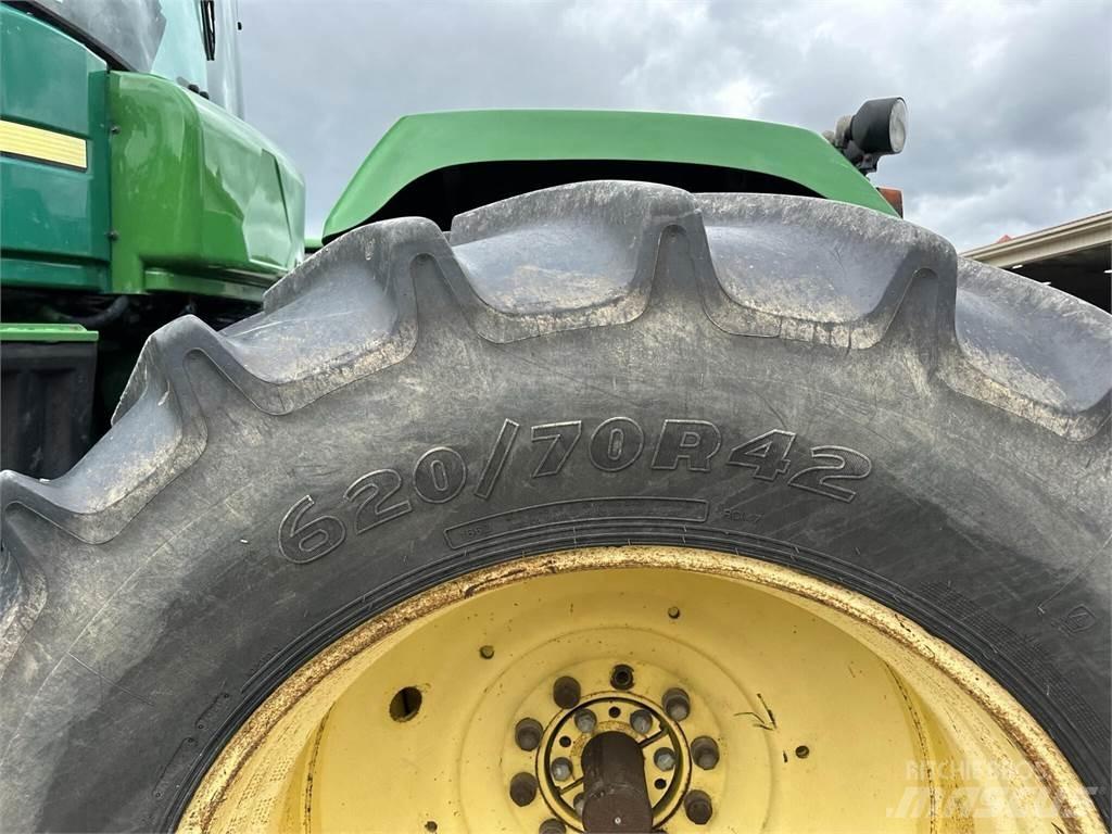 John Deere 9430 الجرارات