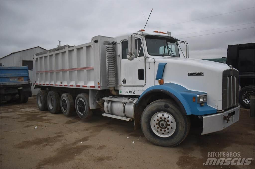 Kenworth T800 شاحنات قلابة