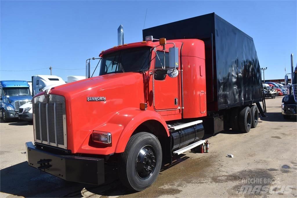 Kenworth T800 شاحنات الرافعات