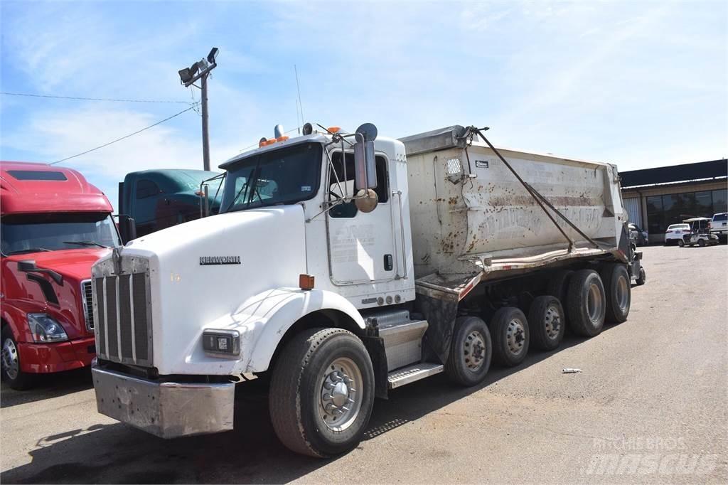 Kenworth T800 شاحنات قلابة