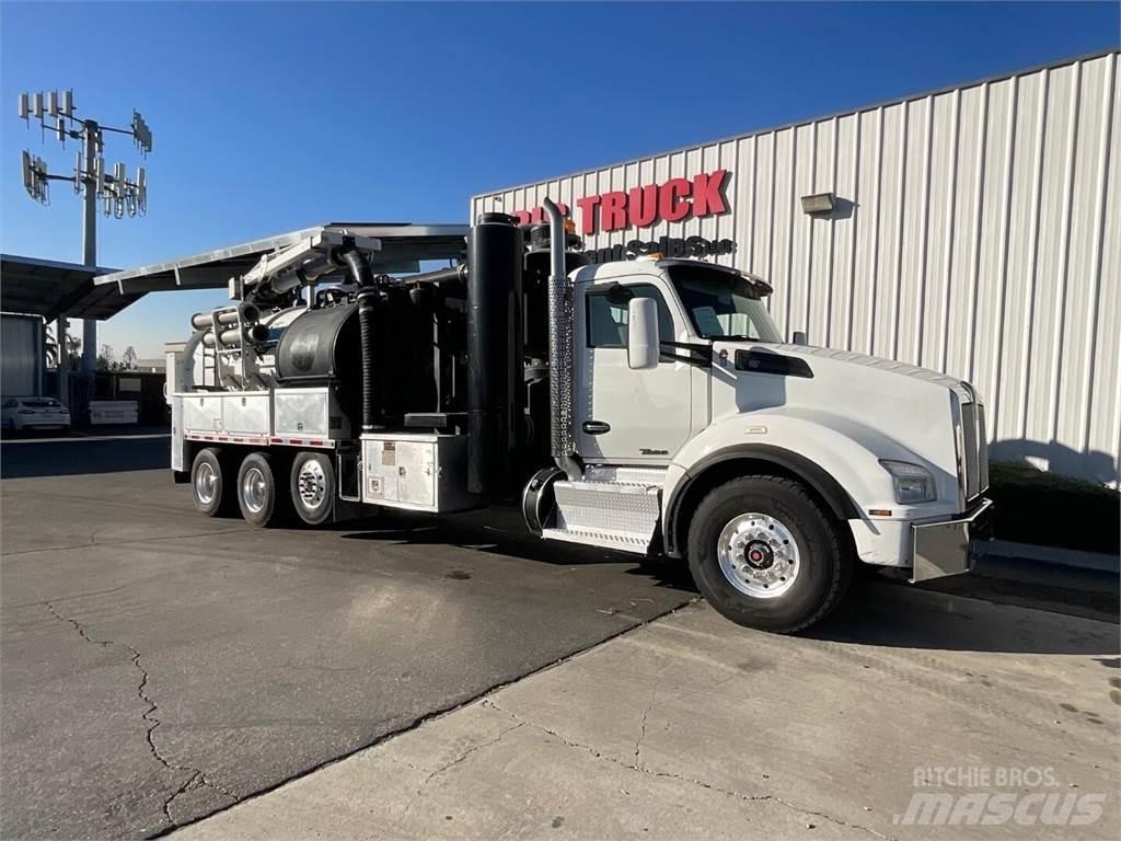 Kenworth T880 شاحنات ذات صهاريج