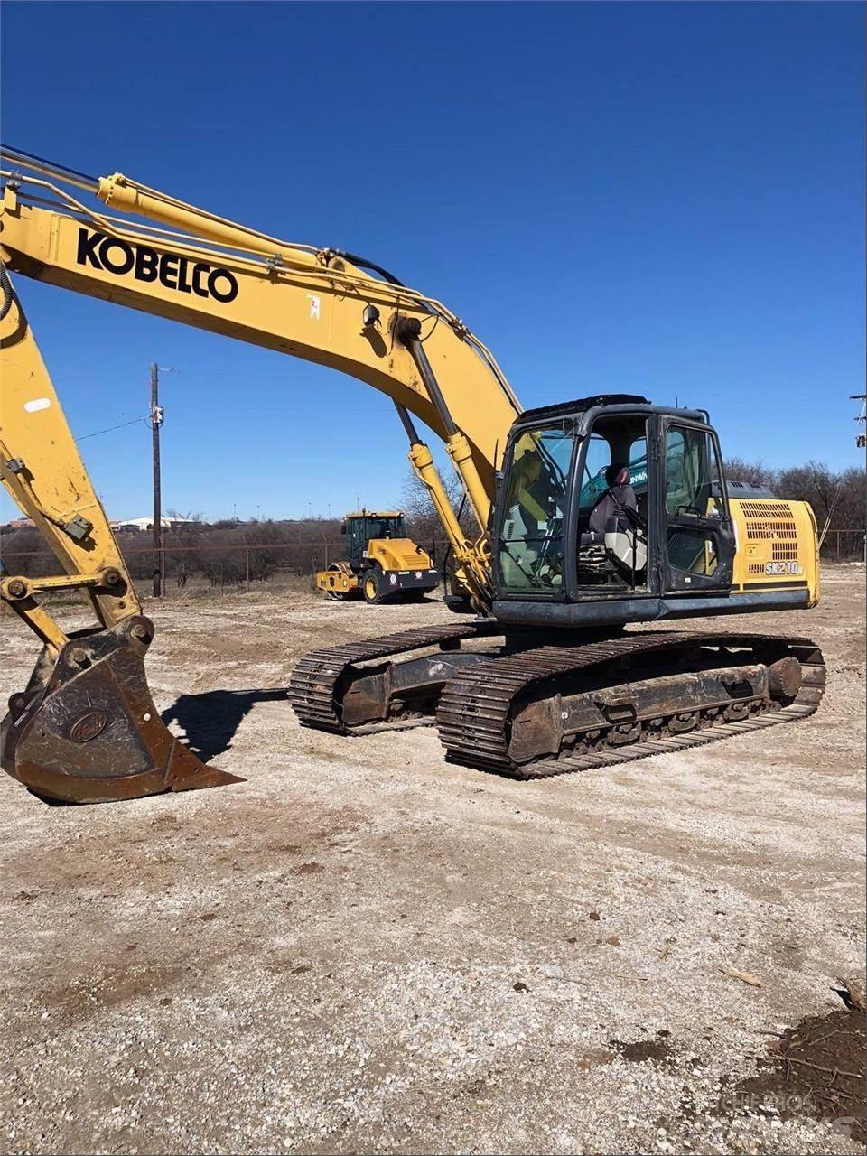 Kobelco SK210 LC-9 حفارات زحافة