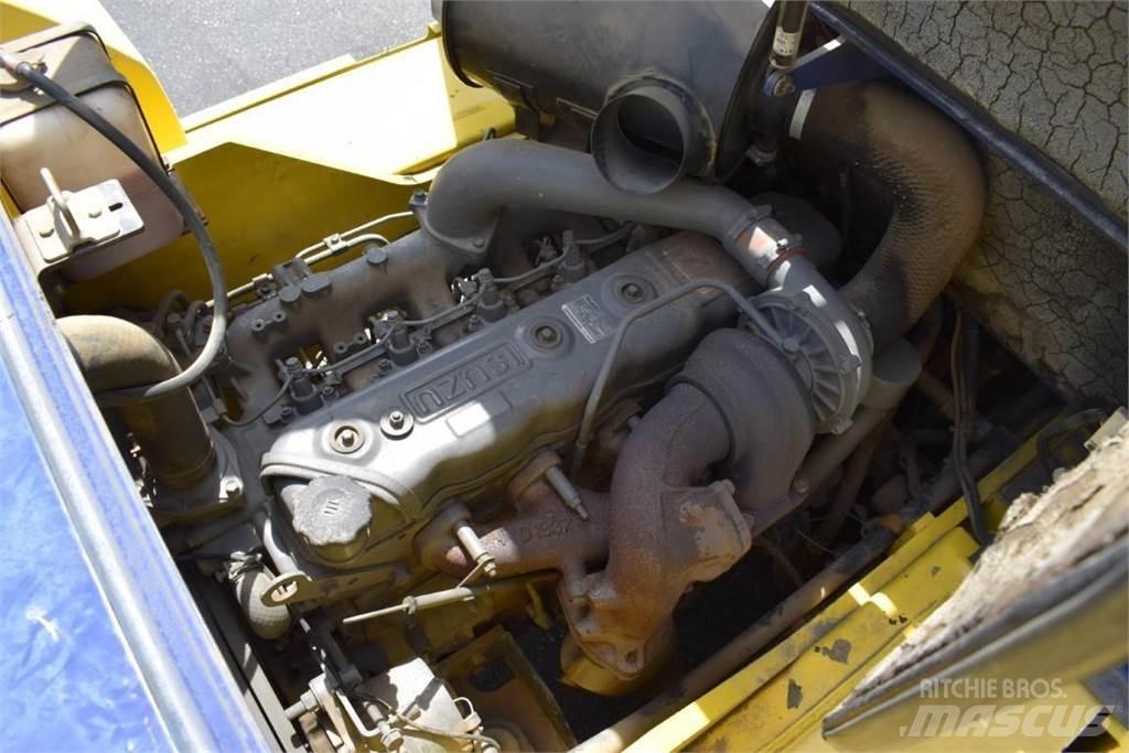 Komatsu FD100T-6 شاحنات ذات رافعات شوكية - أخرى