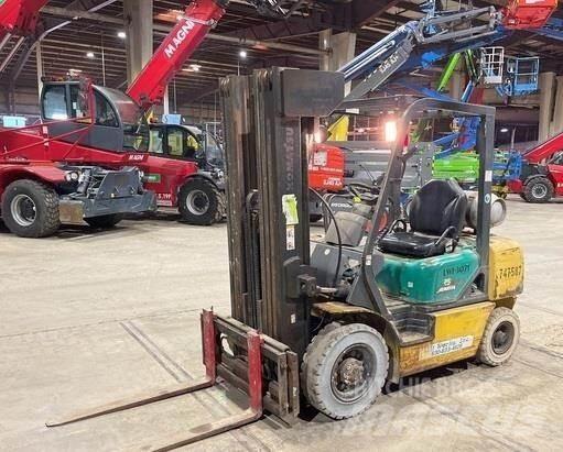 Komatsu FG25T-14 شاحنات ذات رافعات شوكية - أخرى