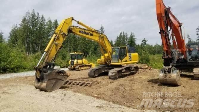 Komatsu PC490 LC-11 حفارات زحافة