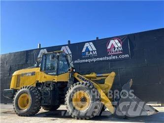 Komatsu WA270-8 لوادر بعجل