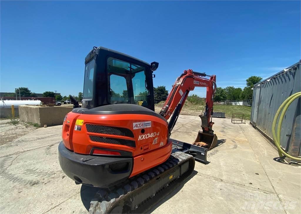 Kubota KX040-4 حفارات صغيرة أقل من 7 طن (حفارات صغيرة)