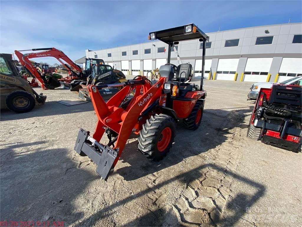 Kubota R430 لوادر بعجل