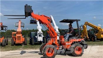 Kubota R520 لوادر بعجل