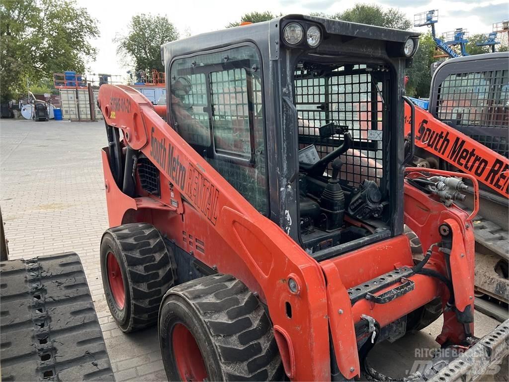 Kubota SSV75 لوادر انزلاقية التوجيه