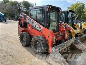 Kubota SSV75 لوادر انزلاقية التوجيه