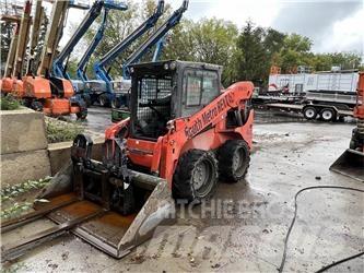 Kubota SSV75 لوادر انزلاقية التوجيه