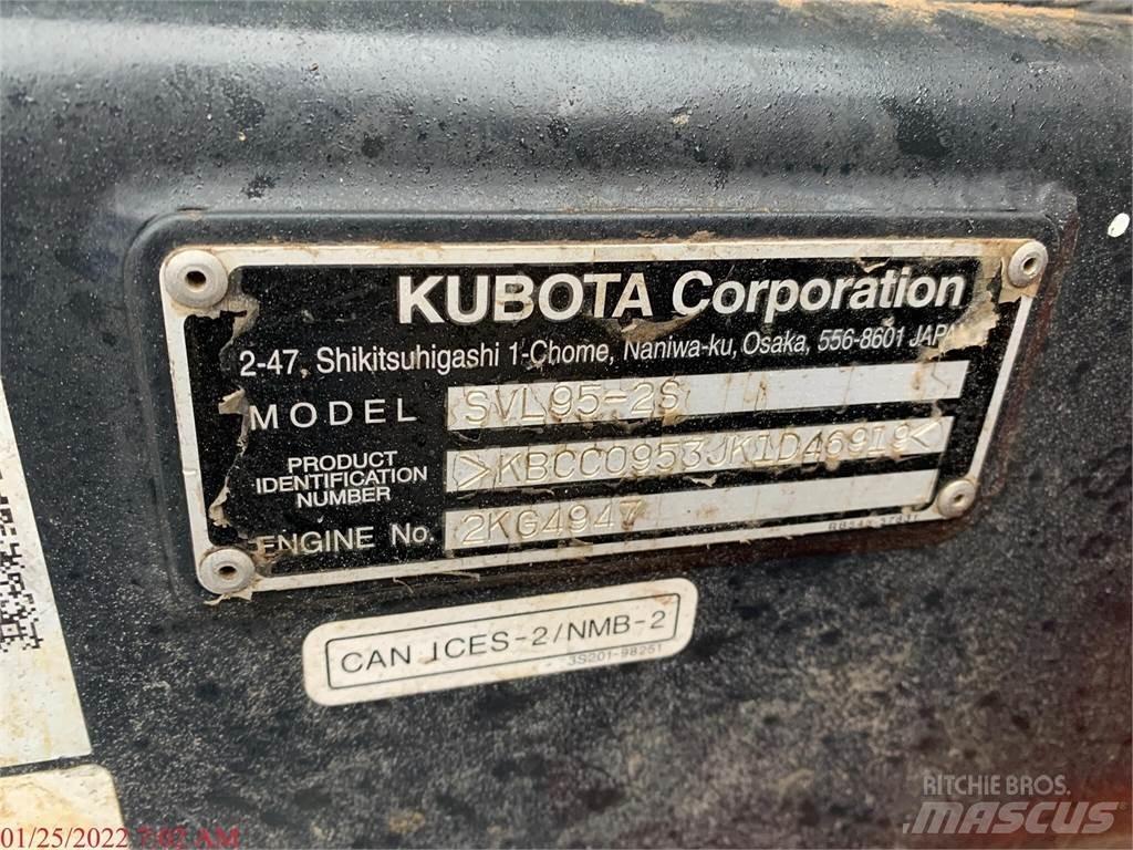 Kubota SVL95-2S لوادر انزلاقية التوجيه