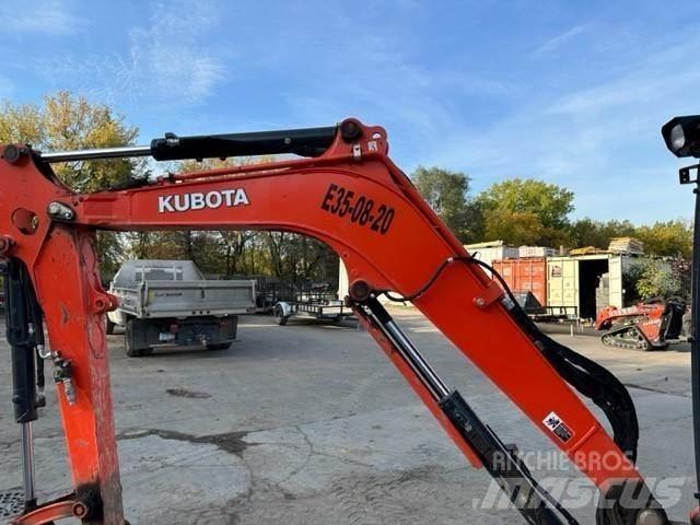 Kubota U35 حفارات صغيرة أقل من 7 طن (حفارات صغيرة)