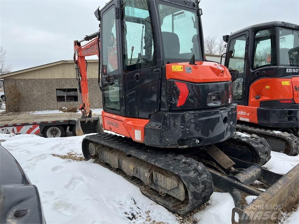 Kubota U55-5 حفارات صغيرة أقل من 7 طن (حفارات صغيرة)