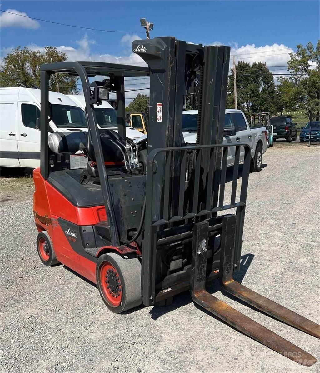 Linde HT32CT شاحنات ذات رافعات شوكية - أخرى