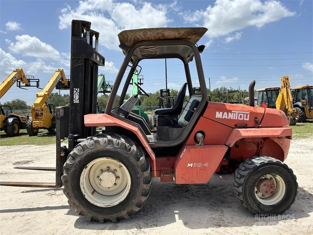 Manitou M30.4 شاحنات الطرق الوعرة