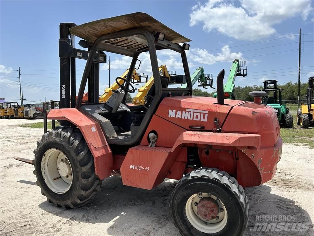 Manitou M30.4 شاحنات الطرق الوعرة