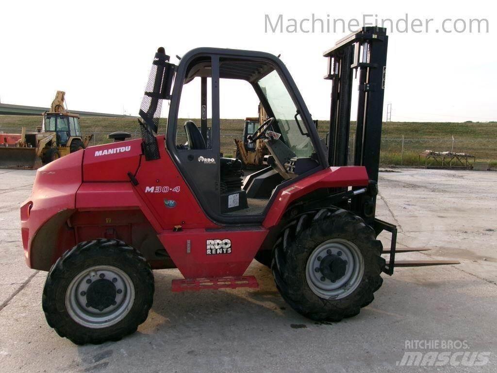 Manitou M30.4 شاحنات الطرق الوعرة